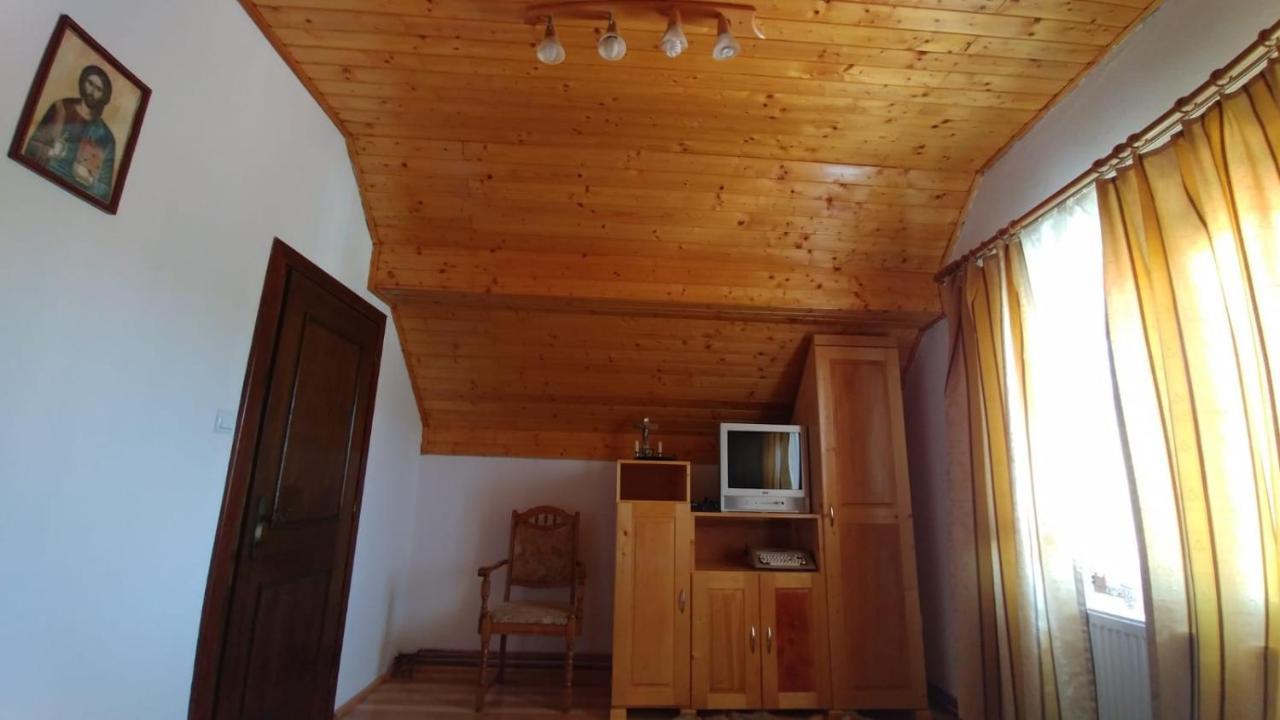 Вилла Casa Darius Новач-Стрэйни Экстерьер фото